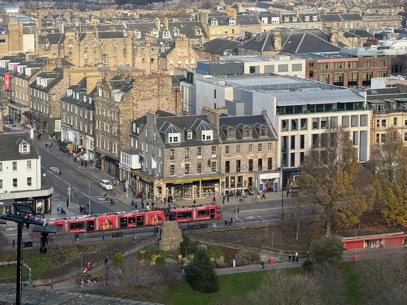 Edinburgh street and tram