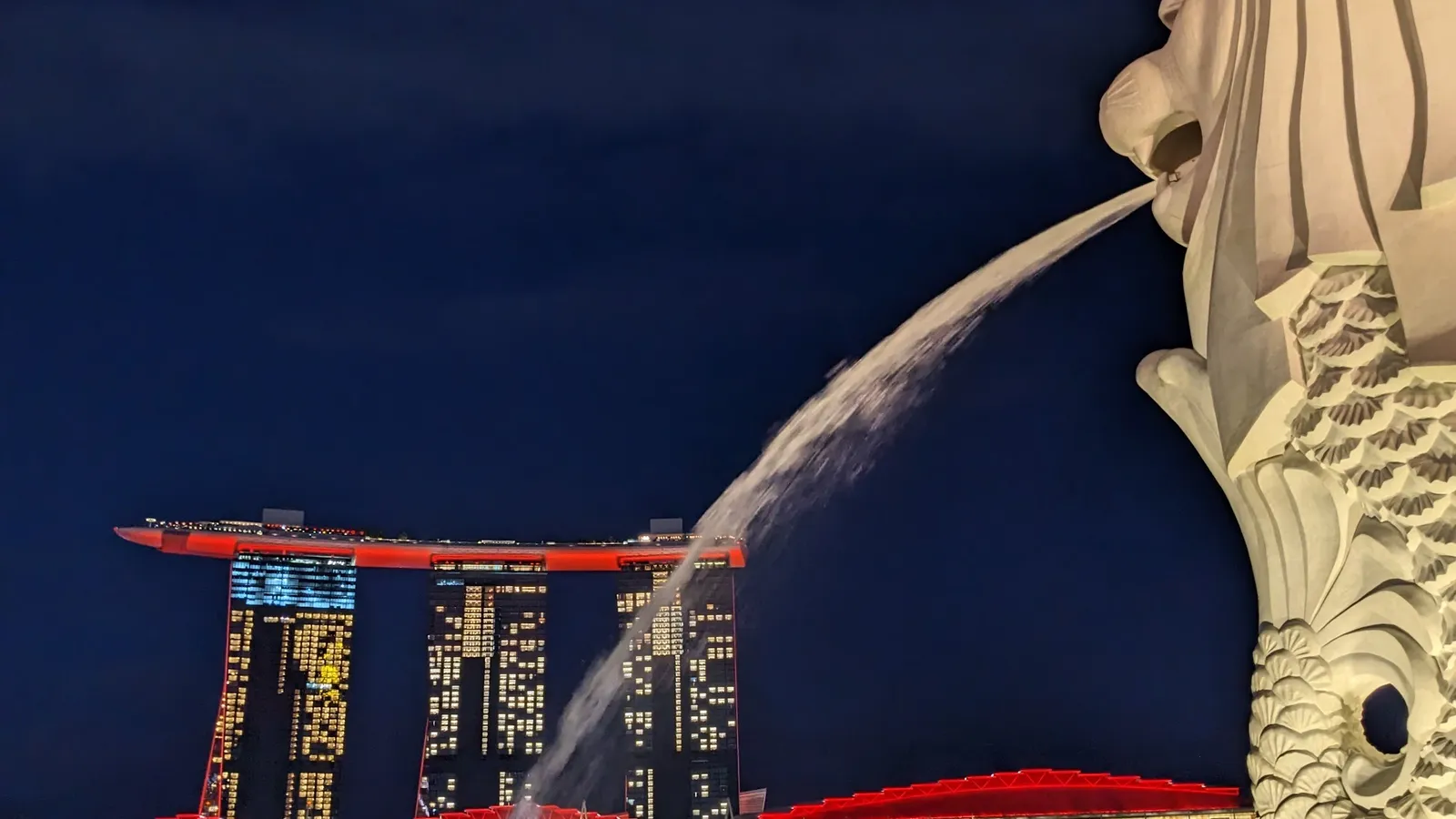 A Day in Singapore: Exploring the Heart of the Lion City